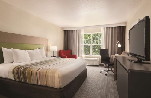 Cottage Grove Hotel | Country Inn & Suites by Radisson, Cottage Grove, MN