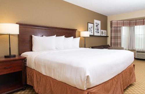 Brookfield Hotel | Country Inn & Suites by Radisson, Milwaukee West Brookfield , WI