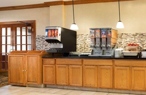 Macedonia Hotel | Country Inn & Suites by Radisson Macedonia OH
