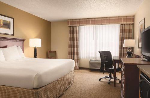 Mankato Hotel | Country Inn & Suites by Radisson, Mankato Hotel and Conference Center, MN