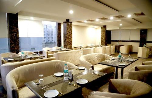 Vrindavan Hotel | Country Inn Vrindavan