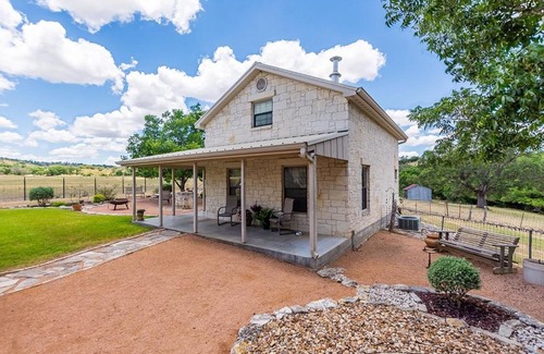 Fredericksburg House | Country Memories