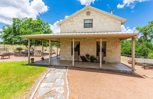 Fredericksburg House | Country Memories