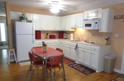 New Braunfels Apartment | COUNTRY SETTING CLOSE TO BIG CITY ATTRACTIONS