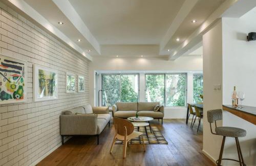 Old North Apartment | Country Vibes in North Tel-Aviv with Shelter by Sea N' Rent