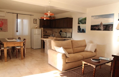 Orosei Villa | Country villa near the sea with small garden