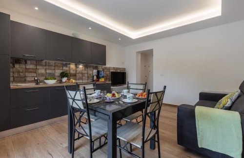 Cascina Apartment | Countryside Apt with Swimming Pool and Parking