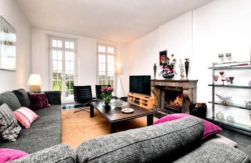 Honnay House | Countryside Escape for 9