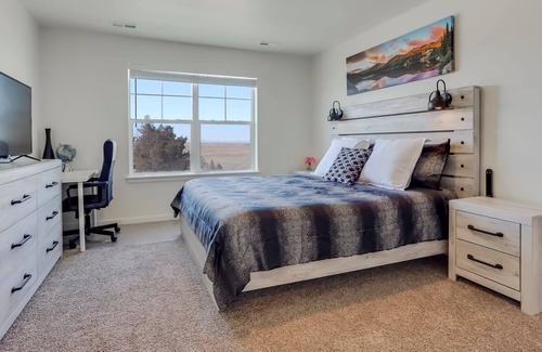 Bennett House | Countryside home near Airport 30min to Downtown