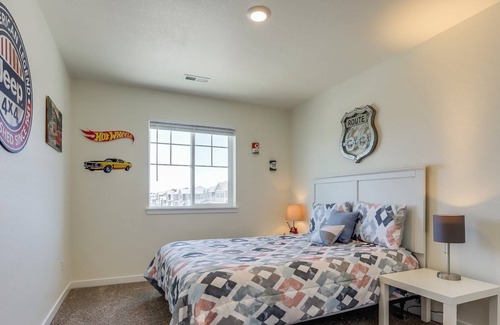 Bennett House | Countryside home near Airport 30min to Downtown