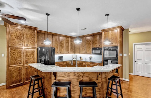 Brookshire Other | Countryside Texas Sanctuary Enjoy Sunrises & Sunsets, Grill, Firepit & Longhorns