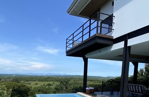 Coyolar Villa | Countryside Villa with Bay View and Private Infinity Pool