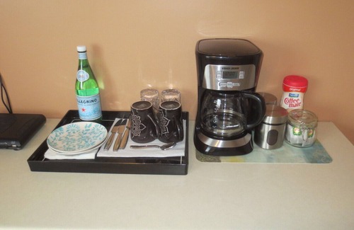 Delta House | ★Couple’s or Solo Getaway★Gorgeous Hideout★Ace Location★