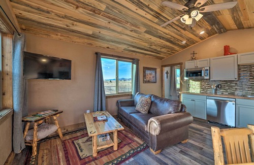 Livingston Cabin | Couples Retreat 1-Hour Drive from Yellowstone NP!