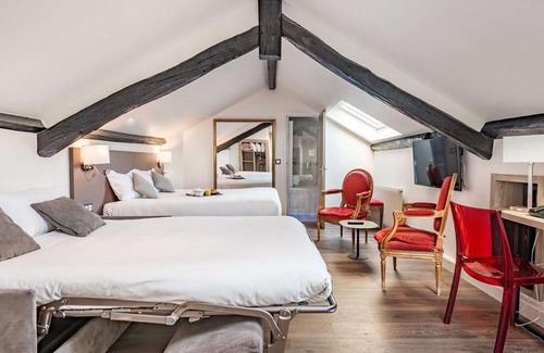 Quartier de la Plaine-de-Monceaux Hotel | Courcelles Mederic