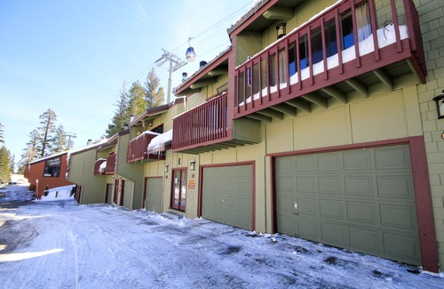 Mammoth Lakes Condo | Courchevel #51 2 Bedroom 2 Bath