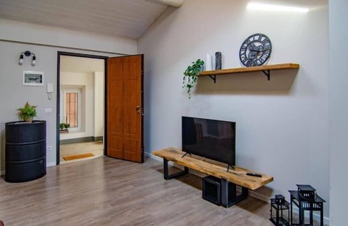 San Leonardo Apartment | Court 2 apartment in the center with private parking