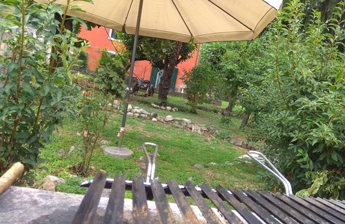 Nord-Est Cottage | Court in the green, a few minutes from the center