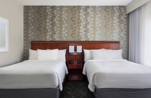 Red Bank - Tinton Falls Hotel | Courtyard by Marriott Lincroft Red Bank