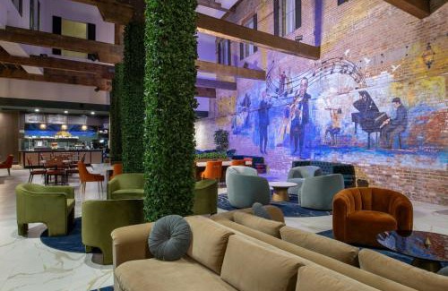 Arts/Warehouse District Hotel | Courtyard by Marriott New Orleans Warehouse Arts District