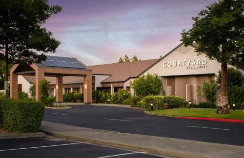 Nut Tree Hotel | Courtyard by Marriott Vacaville