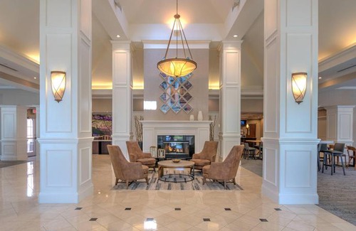 Chapel Hill Hotel | Courtyard Chapel Hill