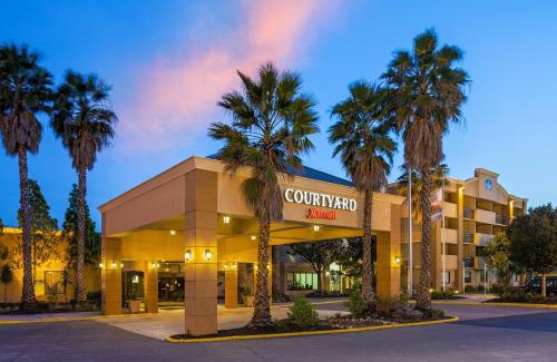 Fairfield Hotel | Courtyard Fairfield Napa Valley Area