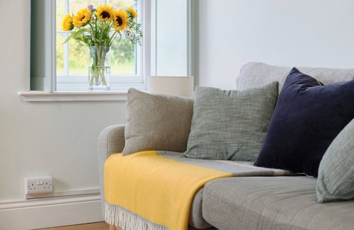 Porthgwarra Cottage | Cove Cottage