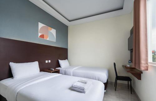 Sukajadi Hotel | Cove West Inn Cihampelas