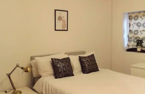 Binley Apartment | Coventry Park House