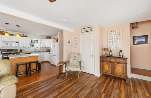 Captain's Cove House | Coves Point - You can't get more Waterfront than this!