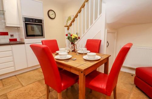 Chipping Norton House | Cow Byre