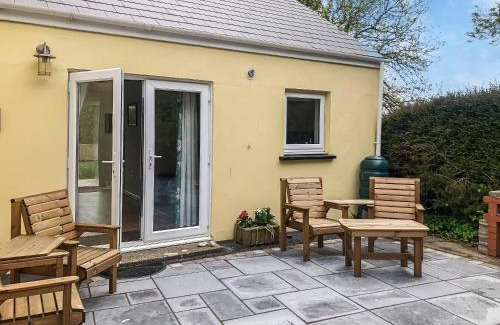 Simpson Cross House | Cowslip Cottage