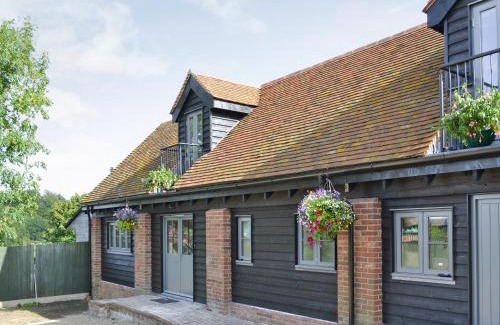 Pembury House | Cox Cottage - Pqqq