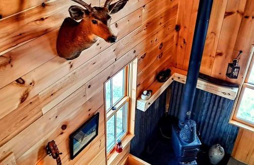 Beddington Cabin | Coyote Ridge Cabin, 4 Seasons, Off Grid