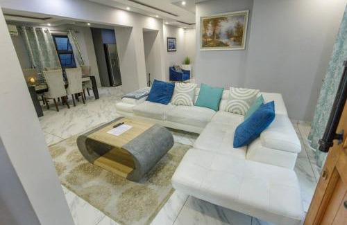 Bloubergstrand House | Cozier Glitz
