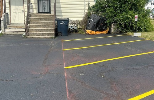 Michigan City Apartment | Cozy 1-bedroom apartment in quaint Michigan City with WiFi, AC