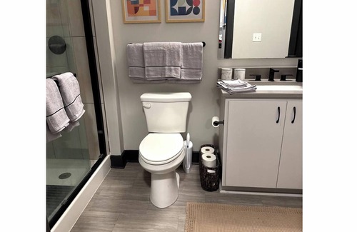 Louisville Apartment | Cozy 1-bedroom apartment in charming Clarksville with AC