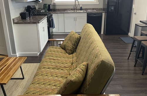 Anchorage Apartment | Cozy 1 bedroom apartment near Anchorage