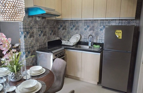 Makati Apartment | Cozy 1-bedroom apartment facing amenities with WiFi in upscale Uptown BGC Taguig