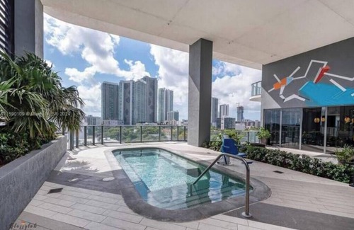 Midtown Apartment | Cozy 1 bedroom Apartment at Hyde Midtown