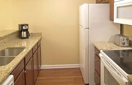 Berkeley Resort | Cozy 1 Bedroom Suite @ The Historic Powhatan