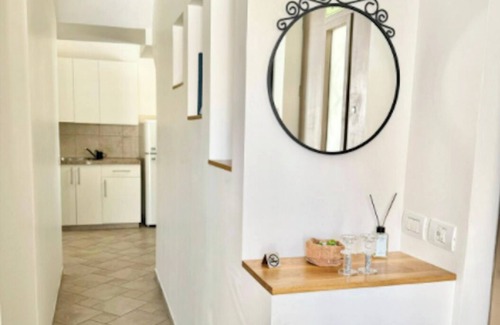 Nachlaot Apartment | Cozy 1BR Apartment with Outdoor Comfort