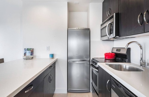 Lower Nob Hill Apartment | Cozy 1BR Nob Hill w/Gym, short walk to Union Sq by Blueground