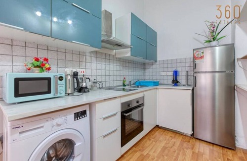 Floriana Apartment | Cozy 1BR Studio with Classic Charm in Floriana