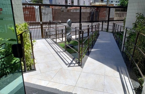 Boa Viagem Apartment | Cozy 2-bedroom apartment with AC and WiFi in lovely Boa Viagem Recife