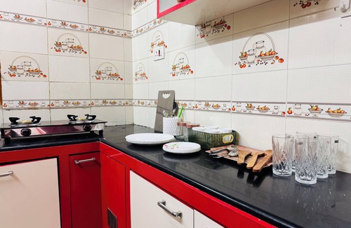 Tirupati Apartment | Cozy 2-bedroom apartment with AC, WiFi in nice Tirupati