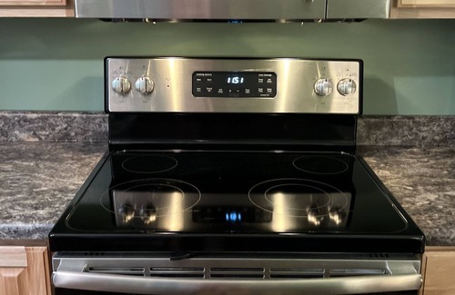 Johannesburg Cottage | Cozy 2 bedroom cottage in the woods