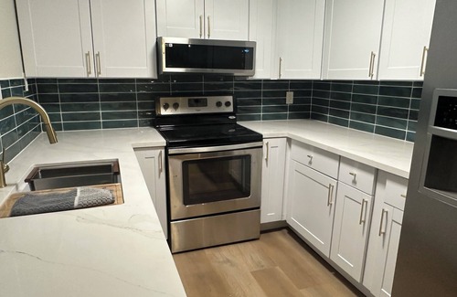 Beverly Green House | Cozy 2-bedroom guest house near Strip and downtown Las Vegas