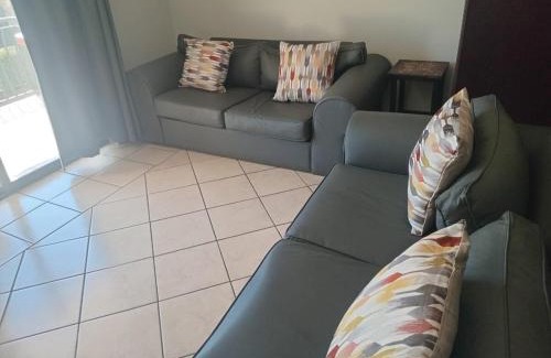 Schoemansville Apartment | Cozy 2-Bedroom Retreat in Hartbeespoort